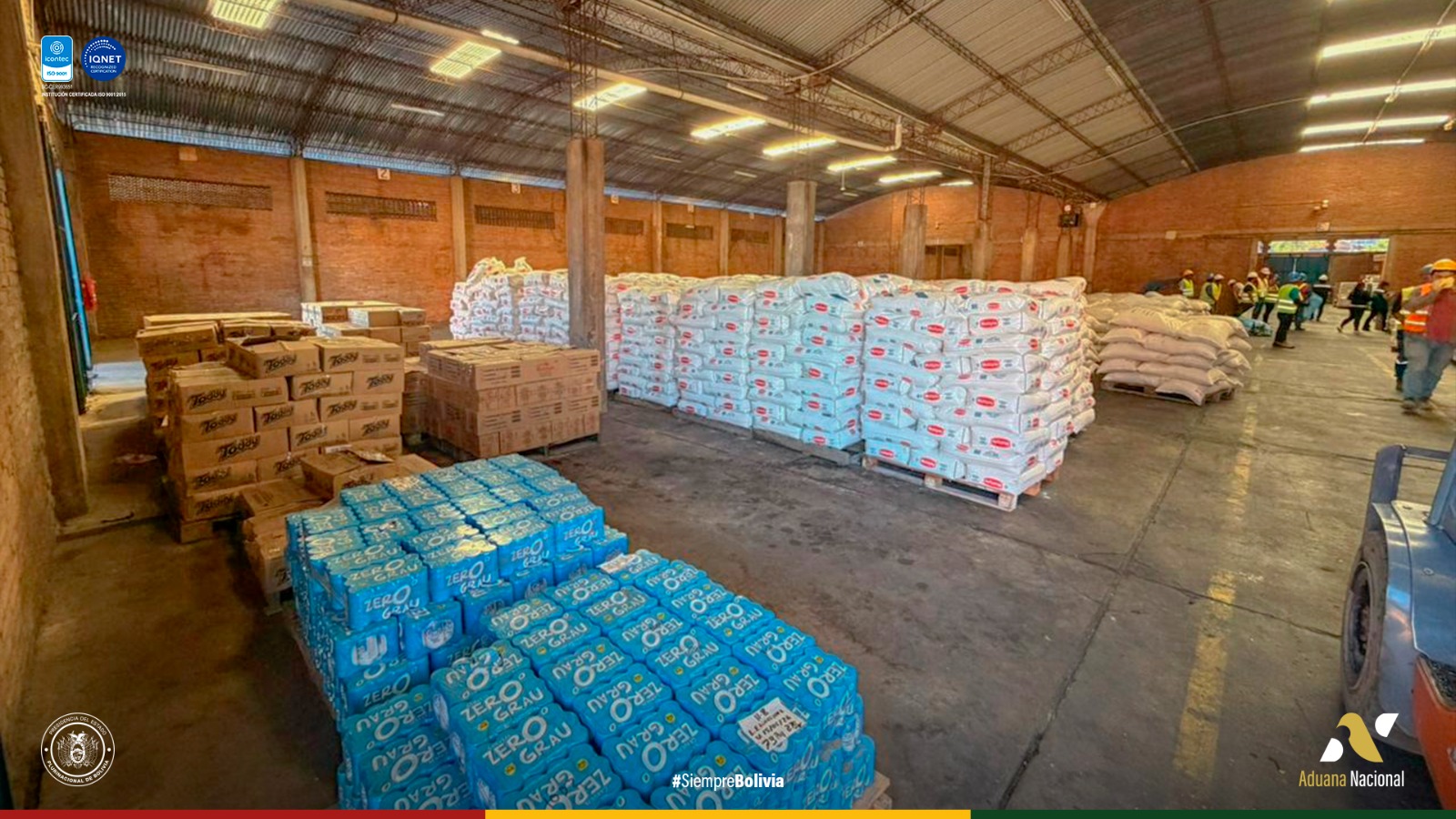 La Aduana Nacional participó en la destrucción de productos perecederos en Santa Cruz