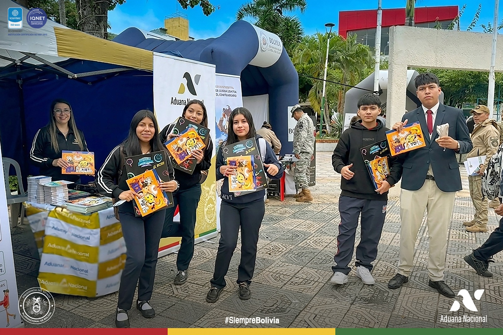 Aduana Nacional presente en la Feria Interinstitucional de Prevención y Concientización contra el Contrabando en Bermejo