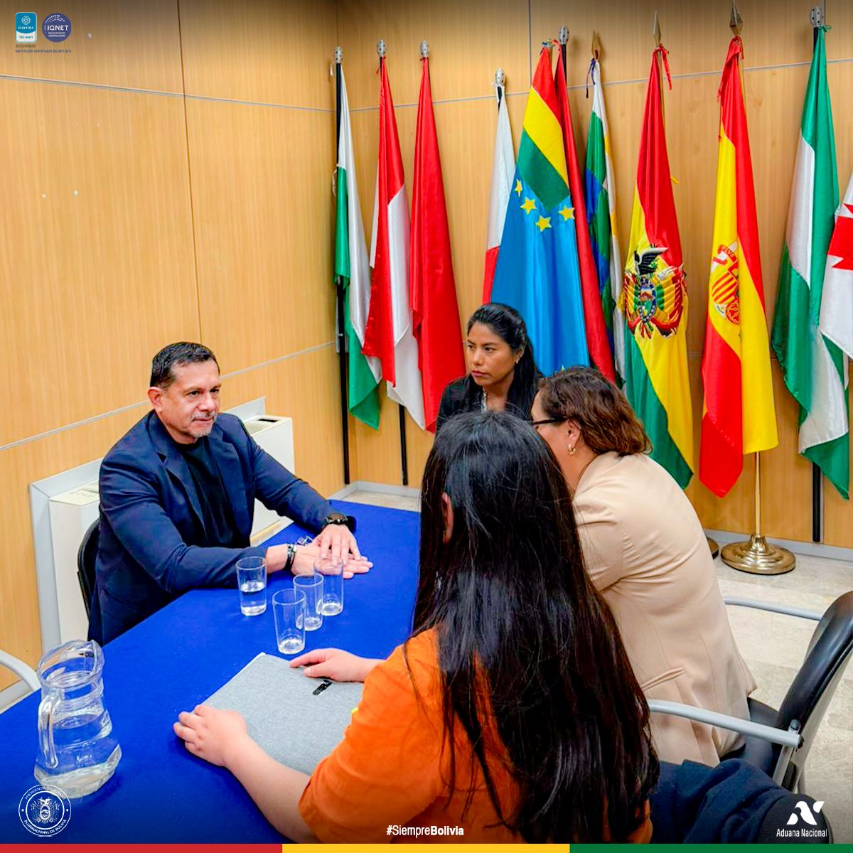 Presidente de la Aduana Nacional impulsa acuerdos consulares en España