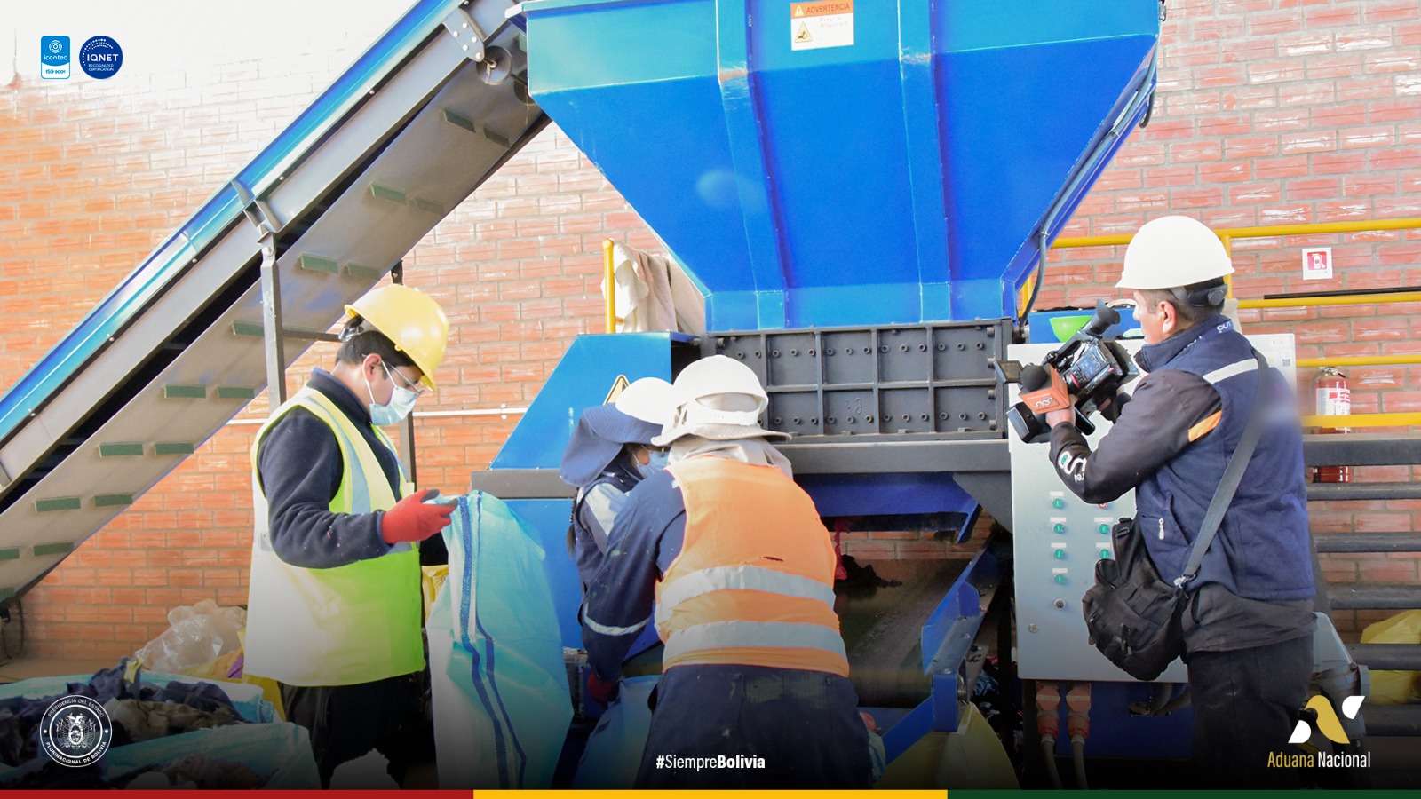 La Aduana Nacional intensifica la disposición de mercancías decomisadas en El Alto