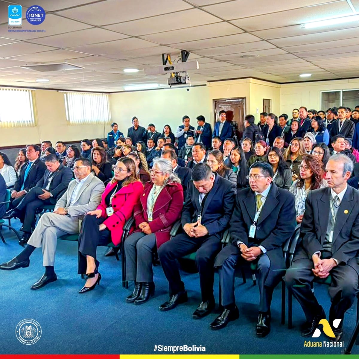 Aduana Nacional conmemora 27 años de servicio reafirmando el compromiso de sus trabajadores con Bolivia