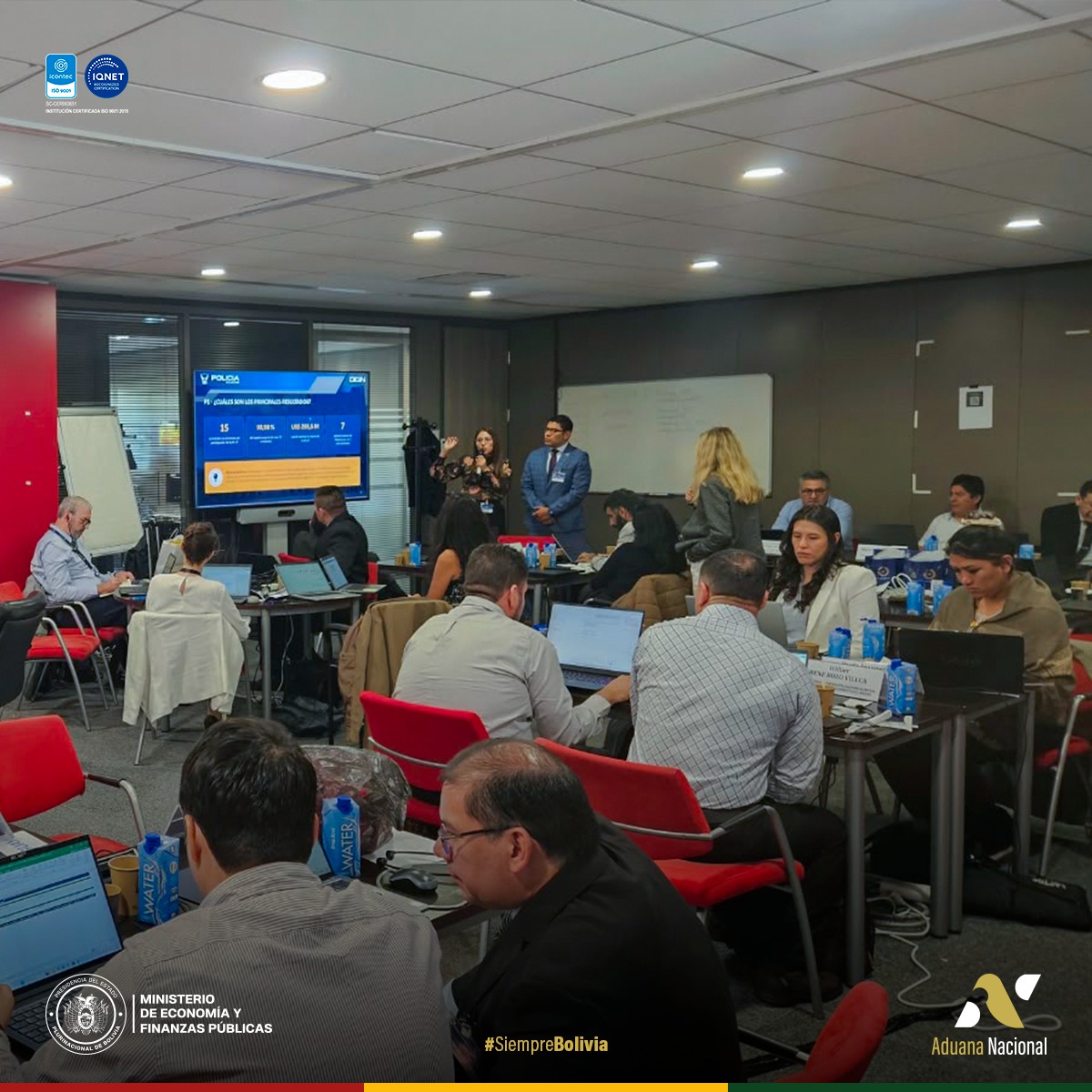 Aduana Nacional fortalece capacidades para combatir delitos forestales en encuentro internacional de INTERPOL